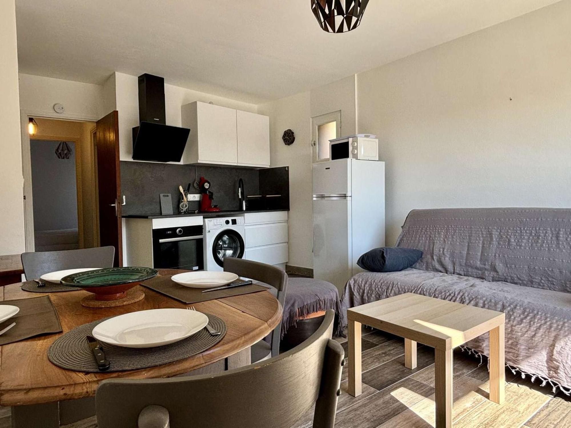 Appartement Coquet A Collioure, Proche Plage, Parking Privatif, Animaux Acceptes, Menage Inclus - Fr-1-225-817 *
