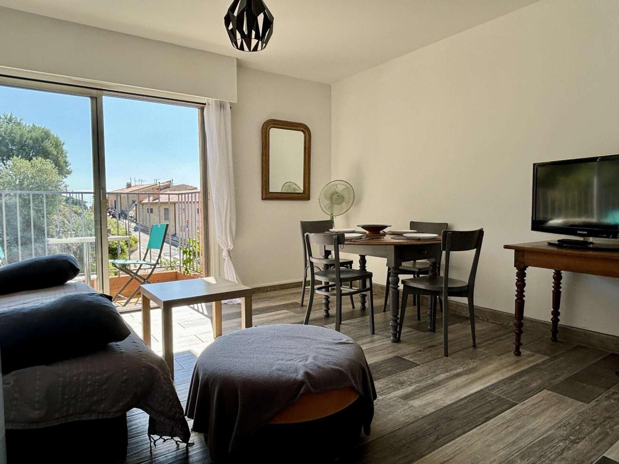 Coquet A Collioure, Proche Plage, Parking Privatif, Animaux Acceptes, Menage Inclus - Fr-1-225-817 * Collioure